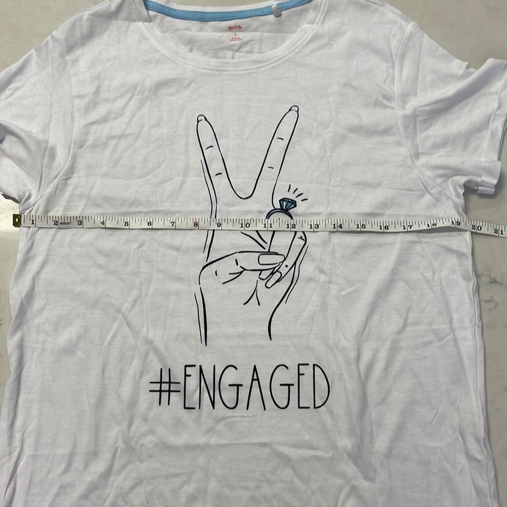 ENGAGED White T-shirt Size Large NWOT - Picture 2 of 7